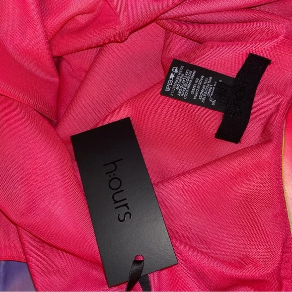 H:ours Pola Mini Dress in Multi Thermal Dye Sexy Body - Picture 8 of 12